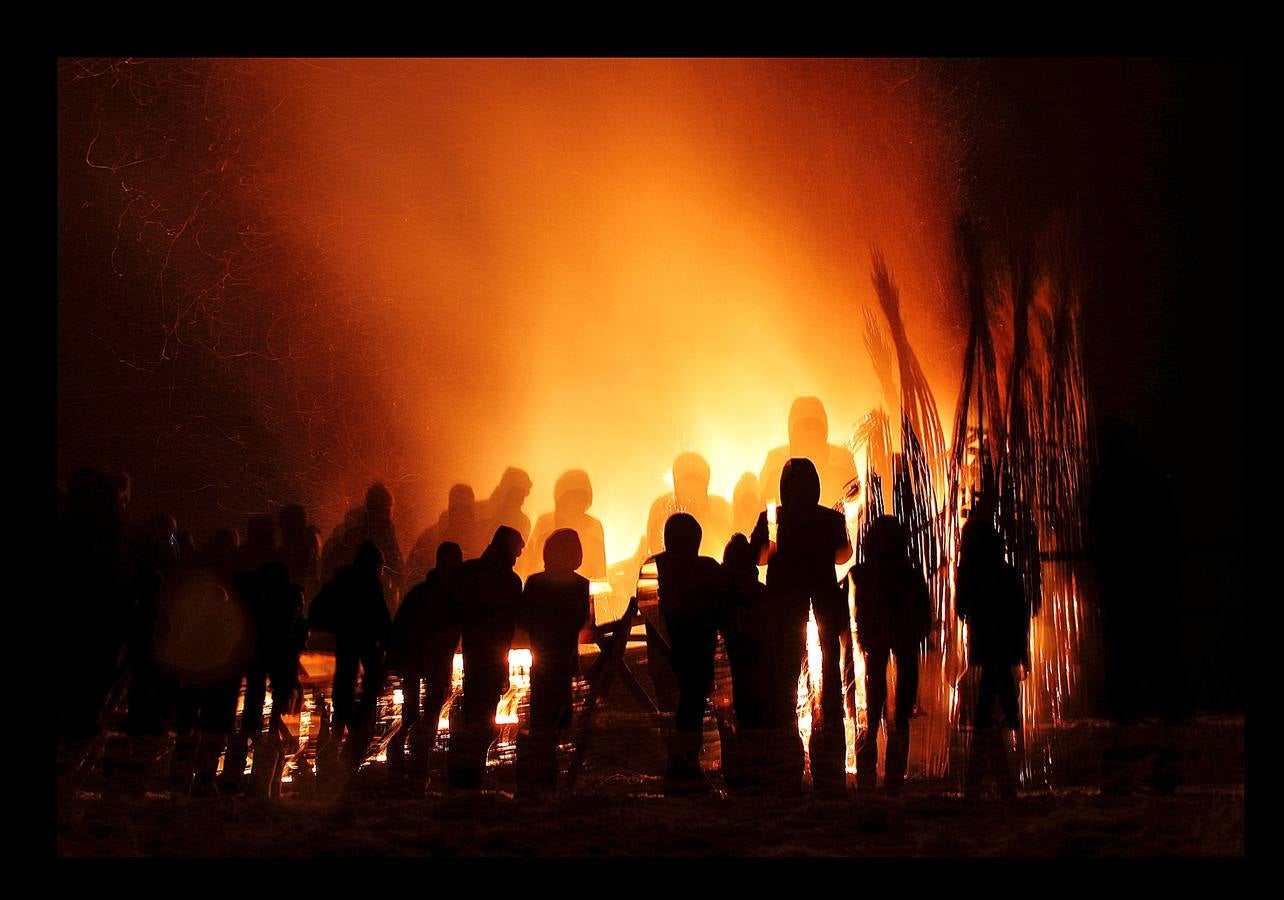 La Maslenitsa, conocida como la Semana de la mantequilla y del queso, es una celebración típica de varios países eslavos, que viene a ser un equivalente del carnaval cristiano católico, pero, a diferencia de este, la cuaresma ortodoxa da comienzo el lunes en lugar del miércoles.