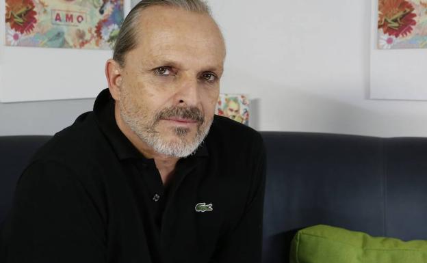 Miguel Bosé.