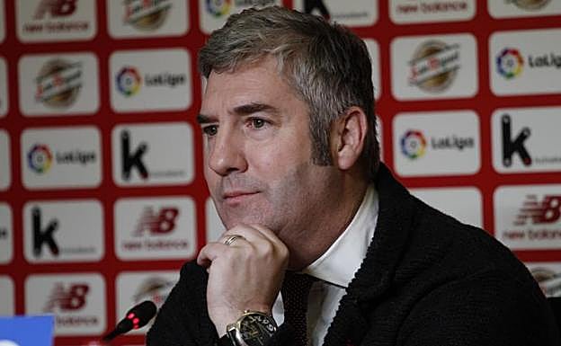 Urrutia, durante la rueda de prensa de este martes.