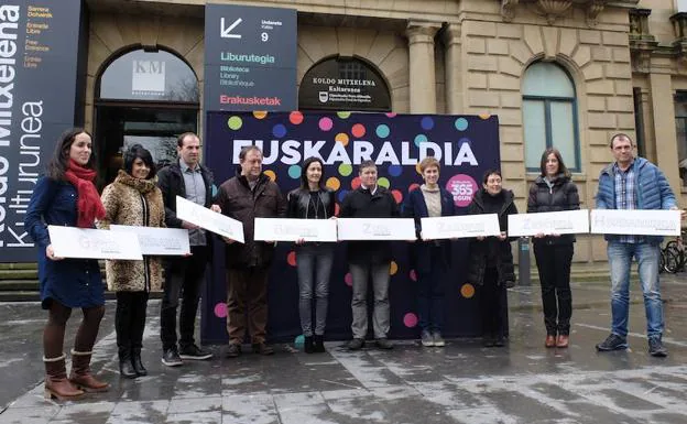 Euskaraldia: 11 egun euskaraz ekimenaren aurkezpena, atzo, Donostian.