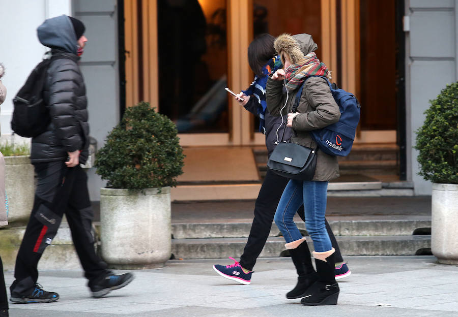 Bilbao ha registrado una mínima de -1º y el el monte Oiz se han alcanzado los -10º