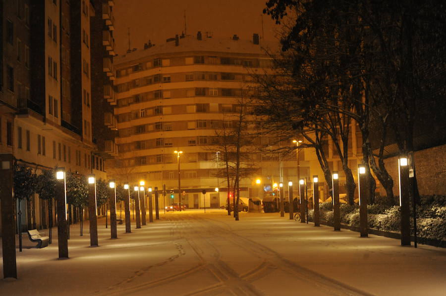 Fotos: Álava despide febrero bajo la nieve