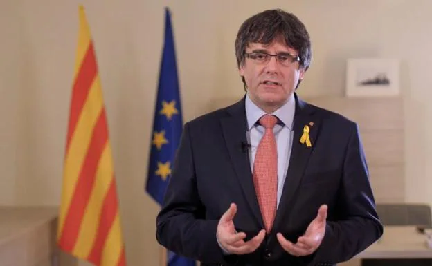 Puigdemont amenaza con elecciones si el Estado no permite la investidura de Sánchez