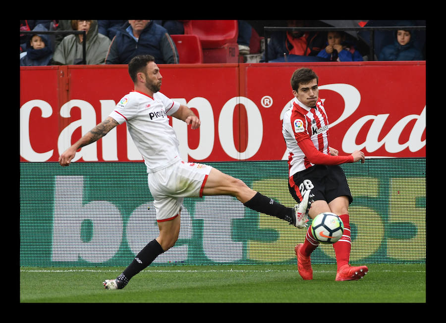 Fotos: Las mejores imágenes del Sevilla - Athletic de LaLiga 2017-18