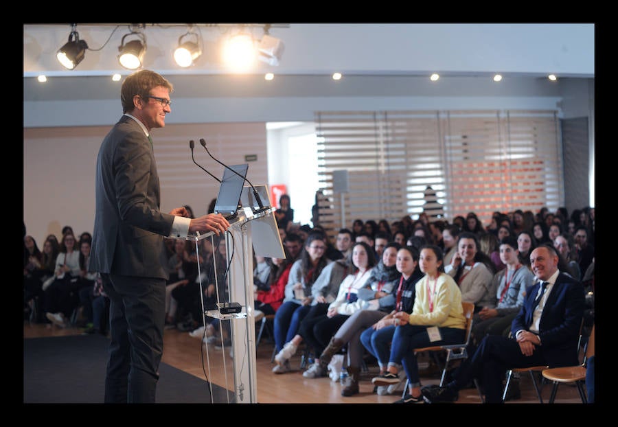 EL CORREO organiza la tercera edición de una iniciativa en la que intervienen directoras de empresas, investigadoras y emprendedoras
