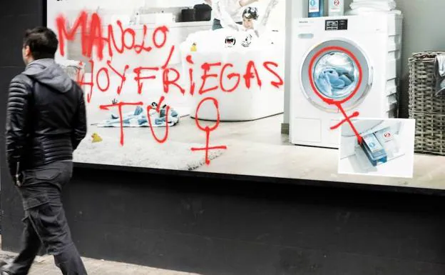 Pintada feminista en Valencia.