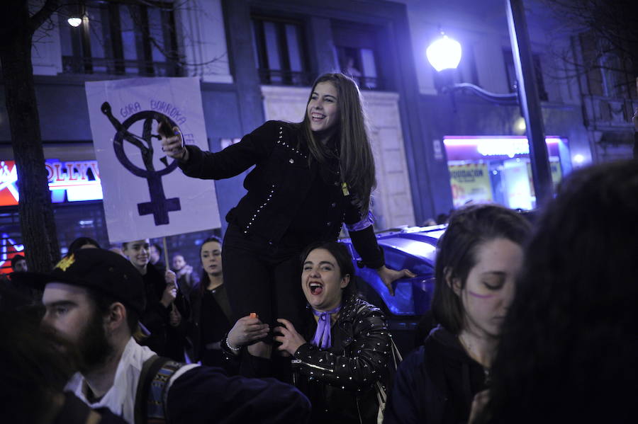 La marcha ha recorrido la villa en un gran ambiente festivo