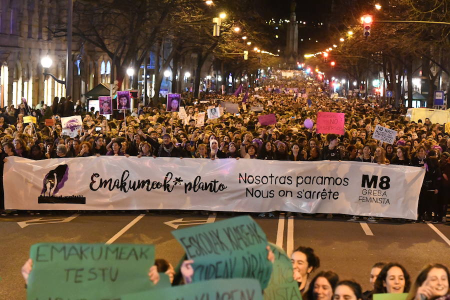 La marcha ha recorrido la villa en un gran ambiente festivo