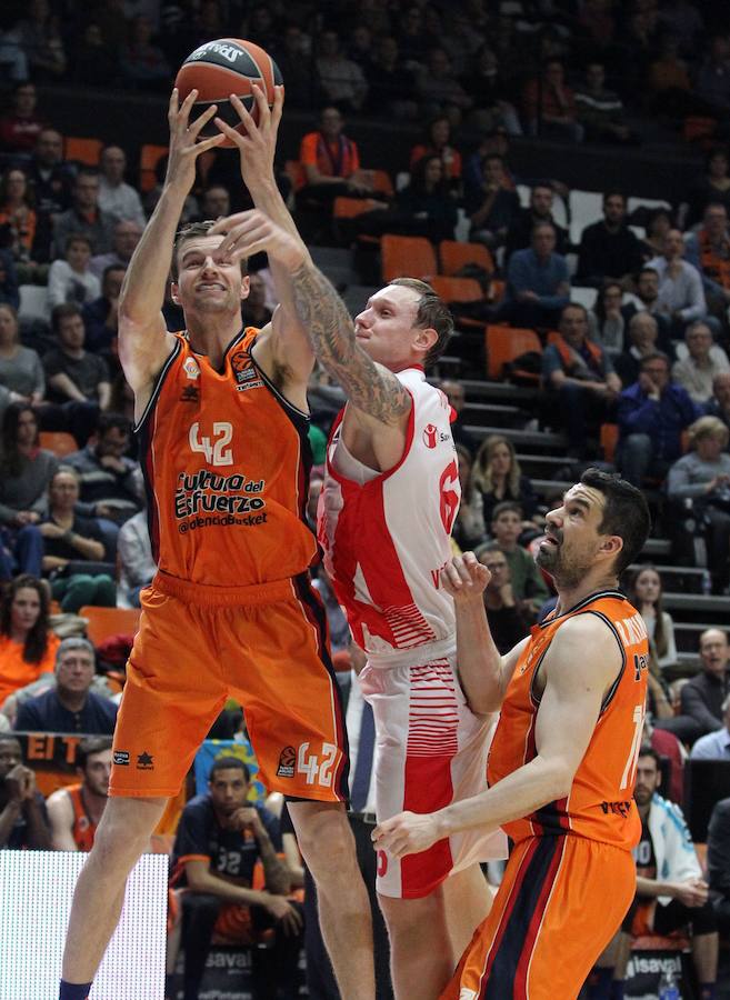 Fotos: El Valencia Basket - Baskonia de Eruoliga, en imágenes