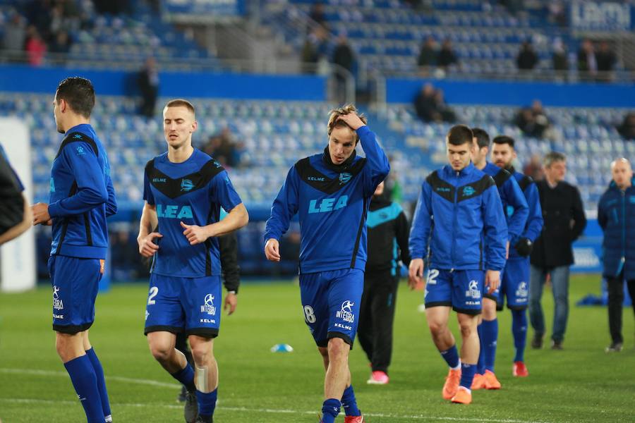 Fotos: El Alavés - Betis, en imágenes