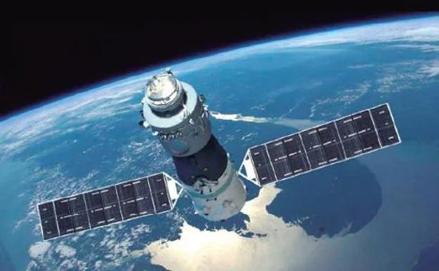 Nueve toneladas de chatarra espacial china amenazan con caer en el norte de España
