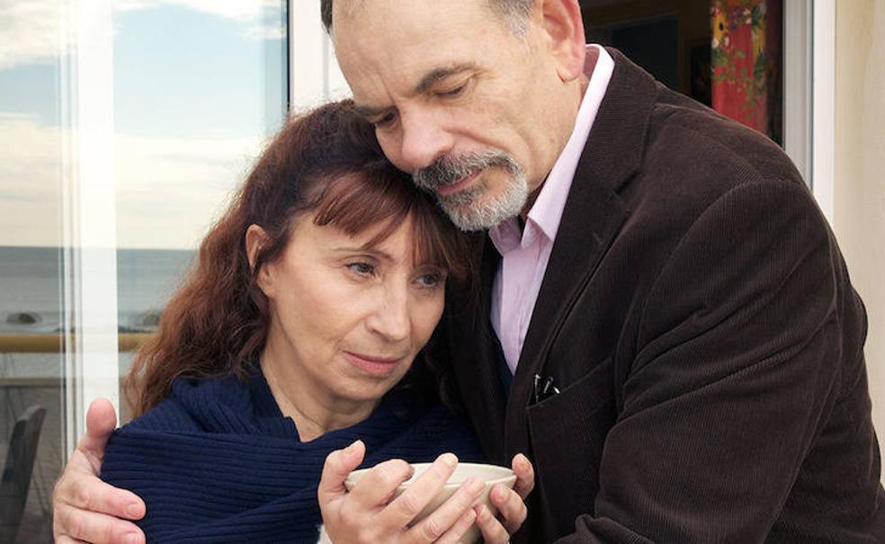 Ariane Ascaride y Jean-Pierre Darrousin son los protagonistas de 'La casa junto al mar' (2017).