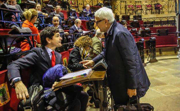 El pleno se ha celebrado en la Casa de Juntas de Gernika.