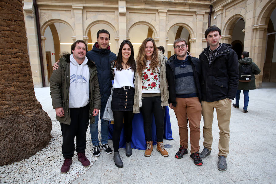 Aiser Martín, Andoni Cruces, Naroa Elortegi, Eukene Torre, Jon Larrazabal y Beñat San Millán. 