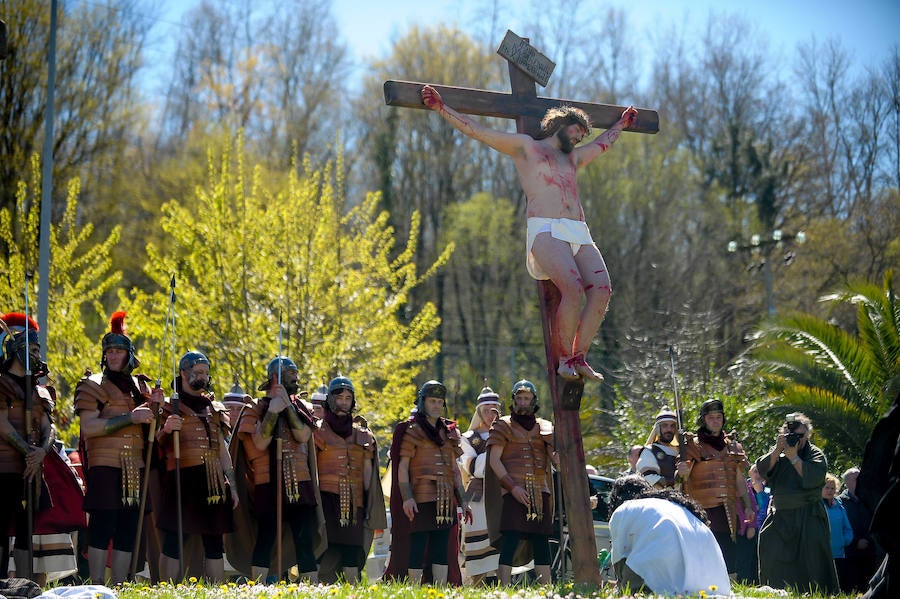 Fotos: El Vía Crucis de Arkotxa, en imágenes