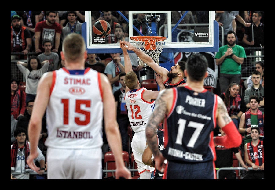 Fotos: Fotos del Baskonia - Anadolu