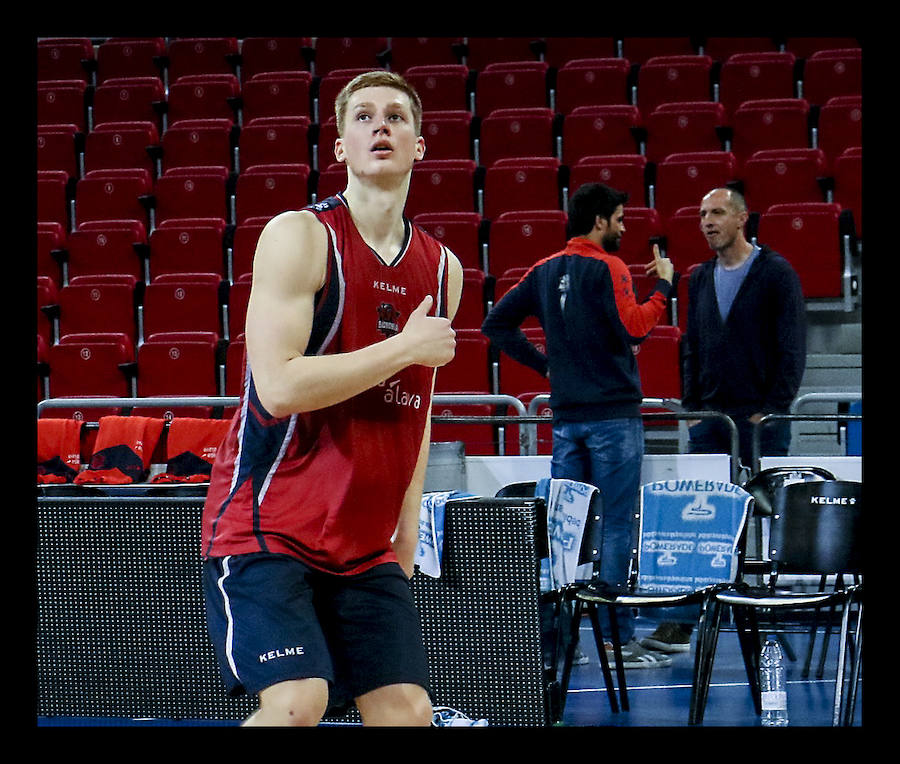 El equipo azulgrana prepara el tercer partido del 'play off' de Euroliga que se disputa este miércoles en Vitoria