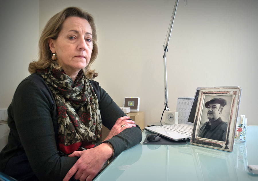 Teresa Díaz Bada, hija de Carlos Díaz Arcocha, superintendente de la Ertzaintza asesinado por ETA.