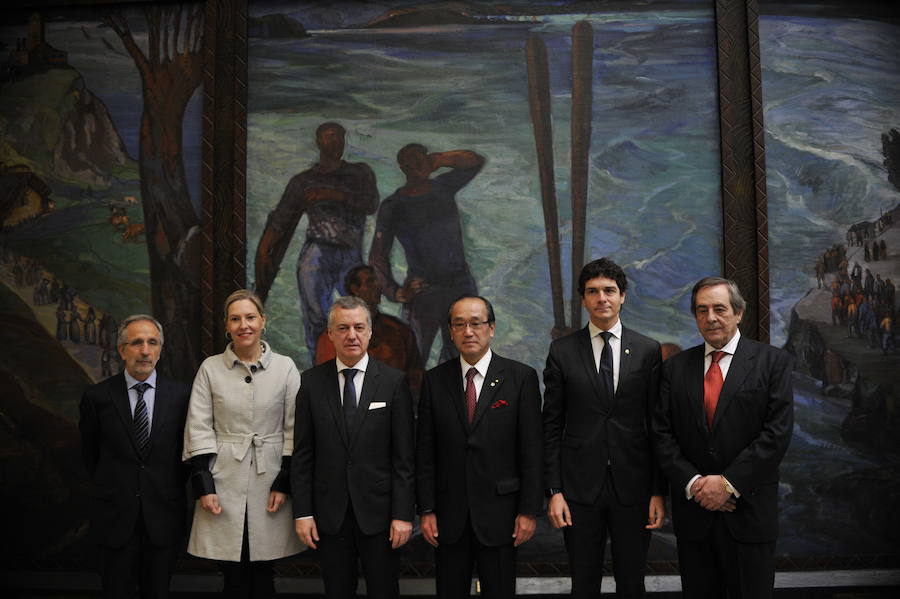 Han plantado un retoño del Ginkgoa Biloba, el único árbol que sobrevivió a la bomba atómica