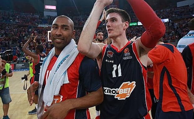 Granger, al término del encuentro ante el Fenerbahce. 