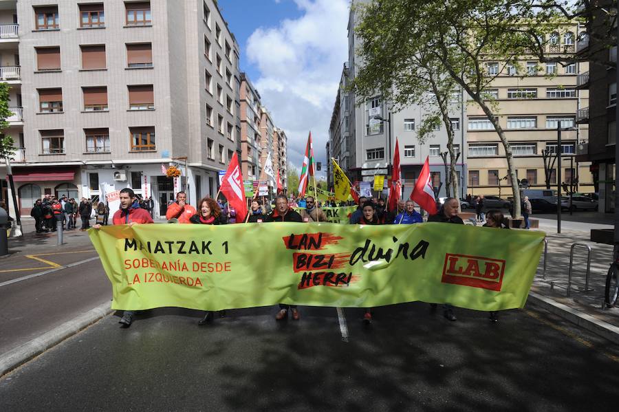 ELA, LAB y CC OO y UGT reclaman empleos dignos, mejoras salariales e igualdad