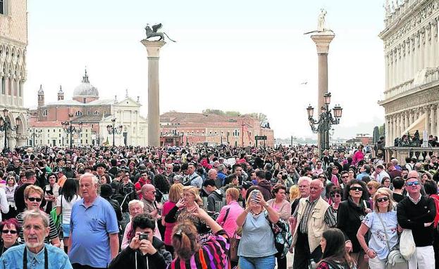 Venecia, uno de esos días en los que no cabe un alfiler.