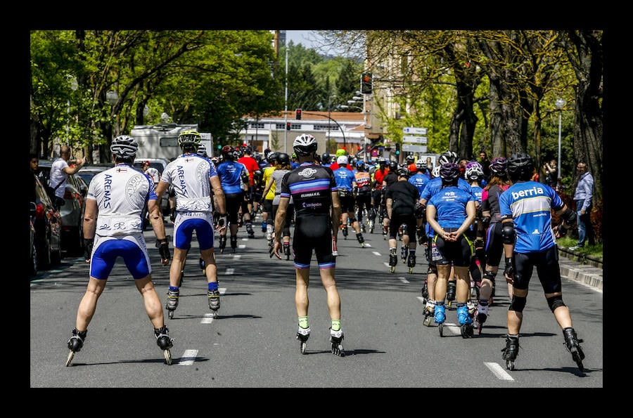 Los patinadores no han querido perderse este domingo la oportunidad de participar en la prueba atlética