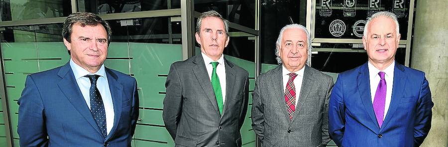 José Luis López Gil, Asís Aznar, Pedro Campo y Fran Azpiazu. 