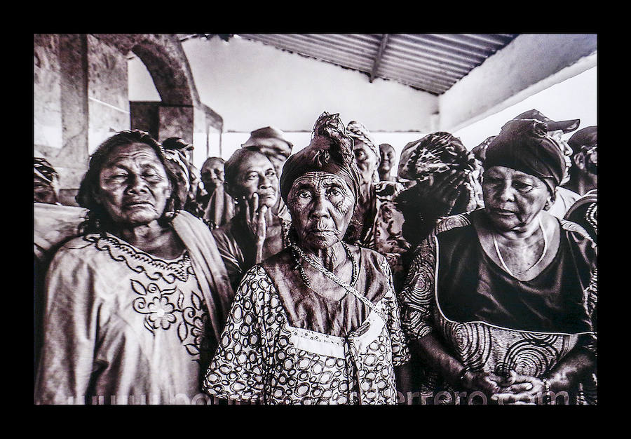 Una exposición rescata las últimas imágenes que compartió el fotoperiodista alavés antes de desaparecer en 2014 en Colombia
