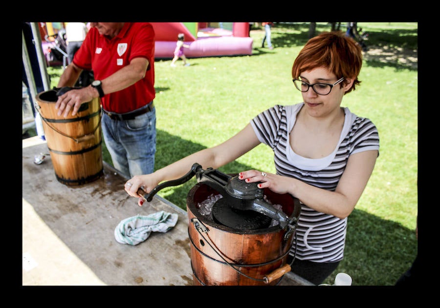 Fotos: Amurrio celebra la vigésima edición del Txakoli Eguna