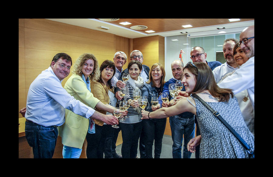Fotos: Amurrio celebra la vigésima edición del Txakoli Eguna