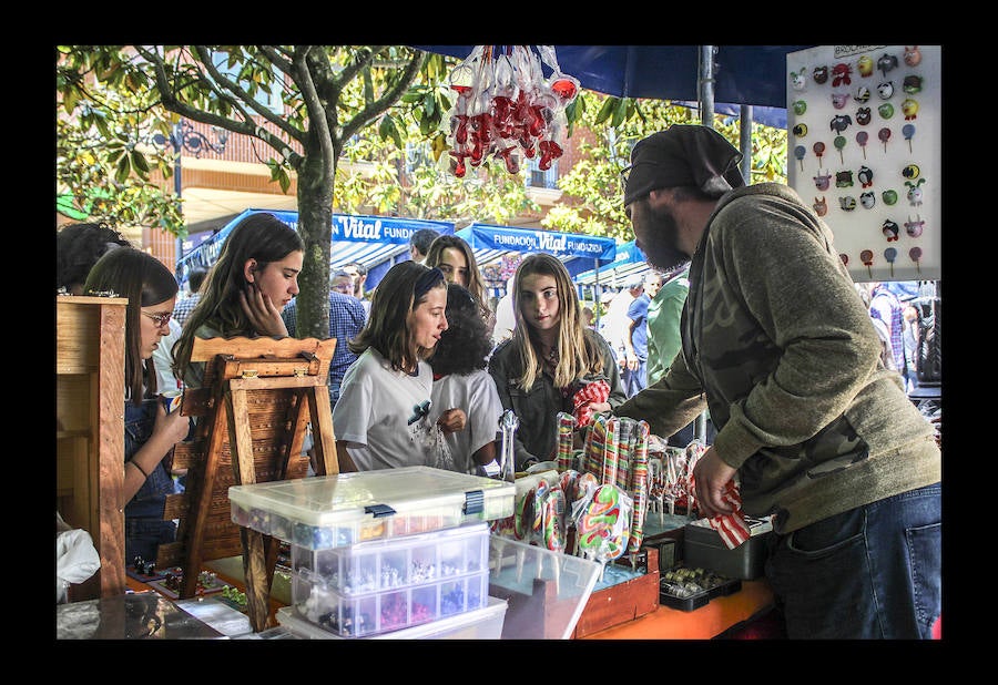 Fotos: Amurrio celebra la vigésima edición del Txakoli Eguna