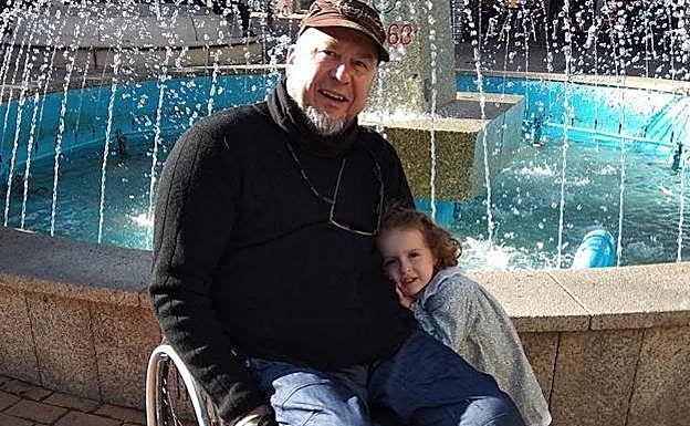 Jesús María González. 