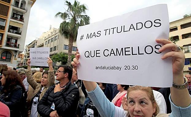 Narkotrafikoaren kontrako manifestaldia Algecirasen orain dela egun batzuk.