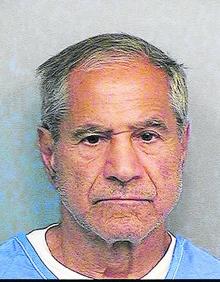 Imagen secundaria 2 - Arriba, el senador herido de muerte. Abajo, Sirhan Sirhan, el asesino convicto, en 2016. A la izquierda, Marilyn Monroe entre John F. Kennedy y Bobby. 