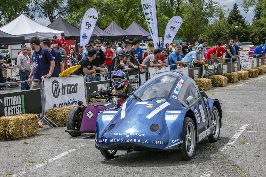 Fotos: Primer campeonato de vehículos eléctricos de centros de FP en Vitoria