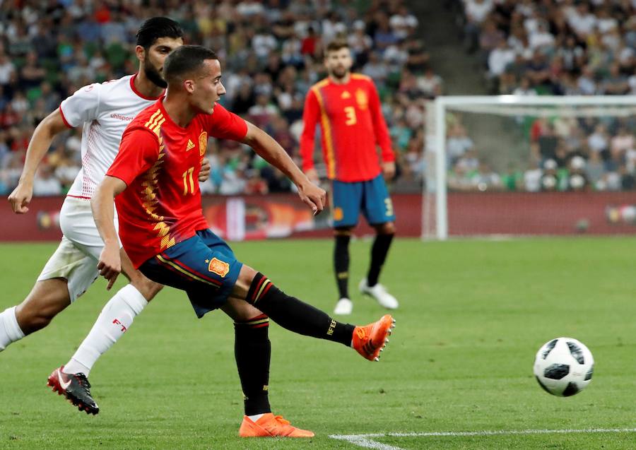 Un tanto de Iago Aspas en la recta final del choque sirvió para que España se adjudicase la victoria en el Krasnodar Stadium, tras un partido en el que 'La Roja' sufrió más de lo previsto ante la selección africana.