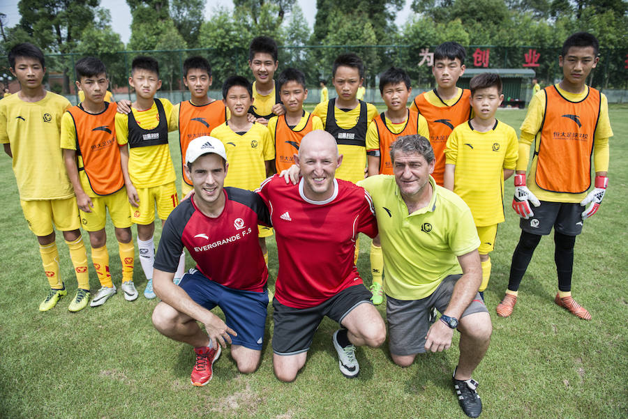 El Correo visita la mayor escuela de fútbol del mundo