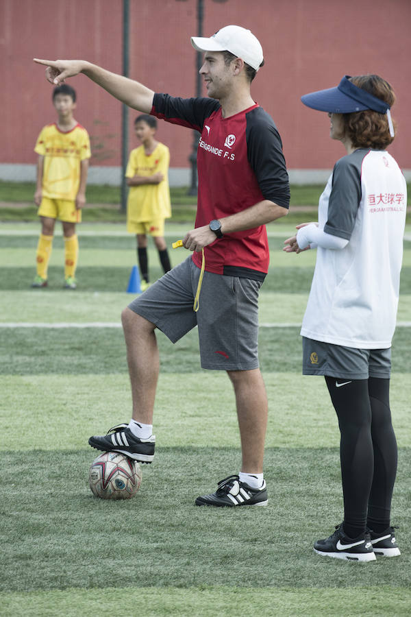 El Correo visita la mayor escuela de fútbol del mundo