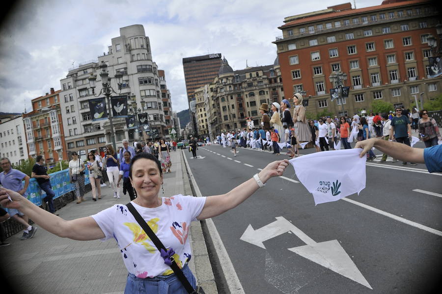 Cerca de 100.000 personas participan en la iniciativa de Gure Esku Dago