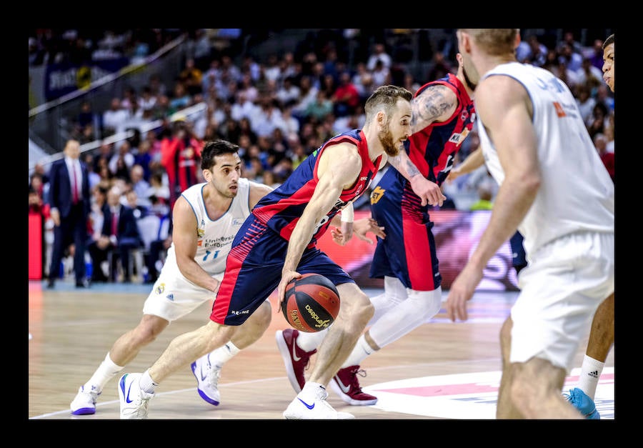 Fotos: El Real Madrid - Baskonia, en imágenes
