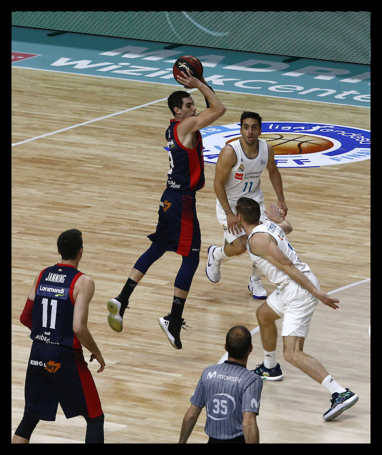 Fotos: El Real Madrid - Baskonia, en imágenes