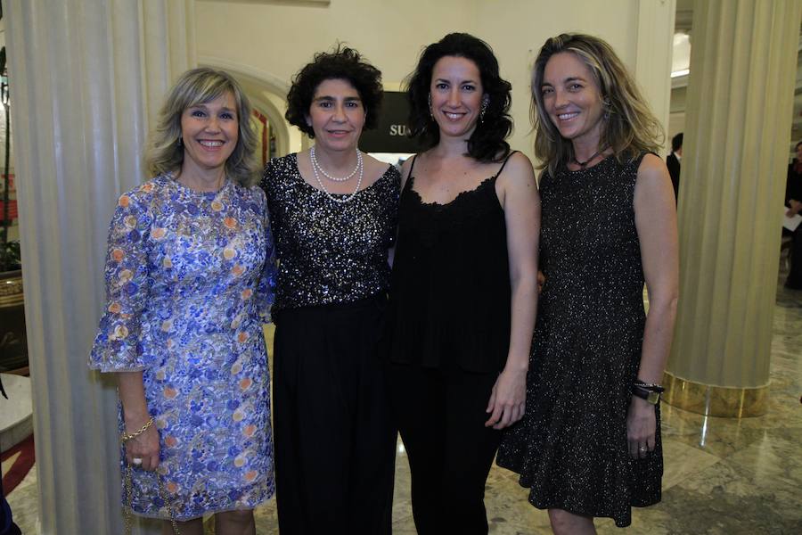 Salomé Ayo, Margarita Estebán, Terese Mendiguren e Itxaso Elorduy.