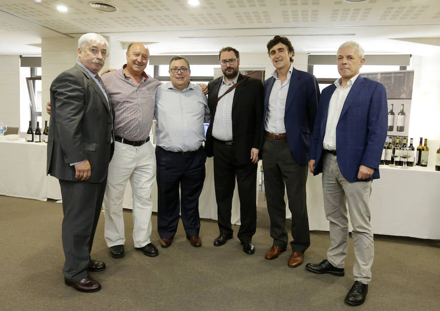 Juan Mari Eguren, Florentino Martínez, Eugenio Bayón, Javier Vicandi, Martín Urrejola y Josu Garay. 