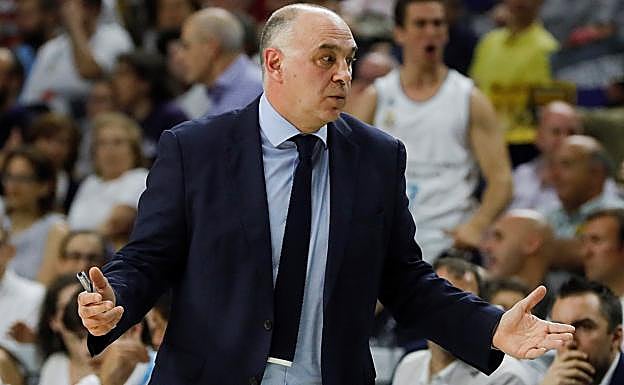 Pablo Laso en un partido contra el Baskonia