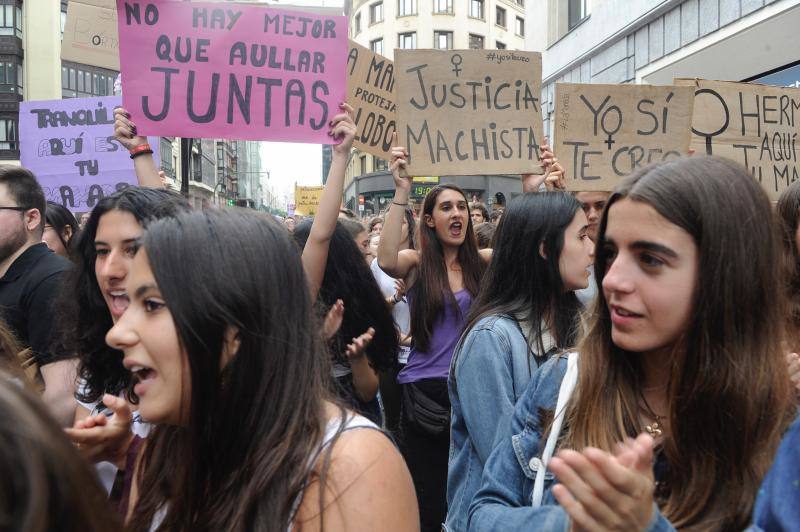 Fotos: Miles de personas protestan en Bilbao por la puesta en libertad de &#039;La Manada&#039;