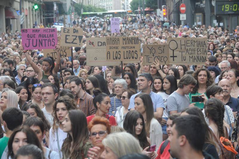 Fotos: Miles de personas protestan en Bilbao por la puesta en libertad de &#039;La Manada&#039;