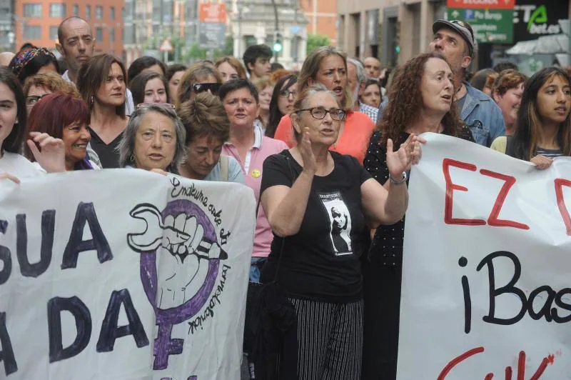 Fotos: Miles de personas protestan en Bilbao por la puesta en libertad de &#039;La Manada&#039;