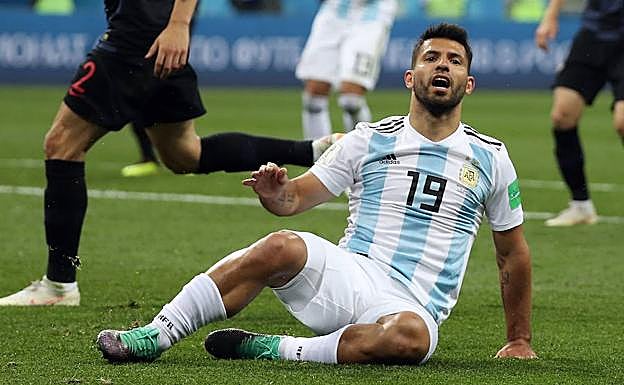 El delantero argentino durante un lance del partido.