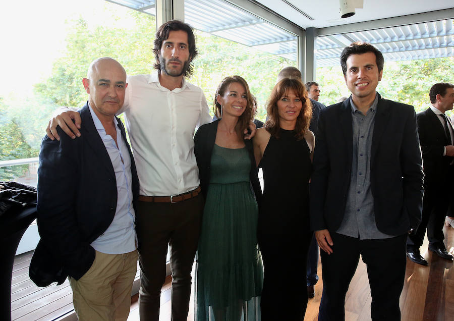 Javi Fernández, Carlos Garmendia, Nagore Martín, Ane López y Miguel Zaballa. 